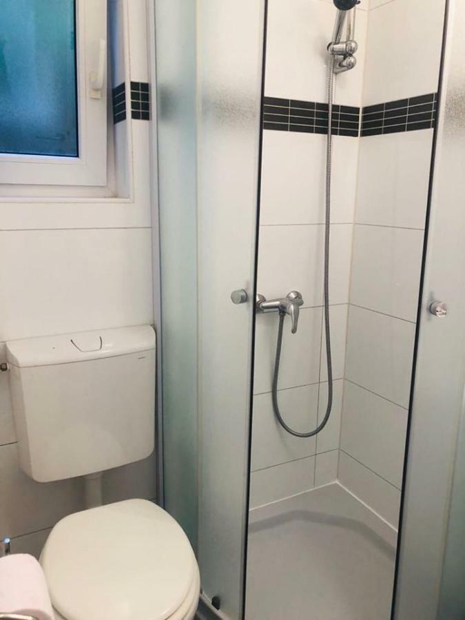 Apartman Nekic Cres Exteriör bild